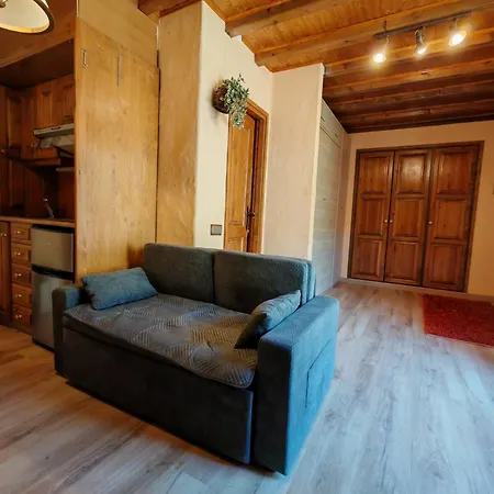 Chimenea Y Encanto Rustico, Tu Escapada - Cosmos 3 Apartament *